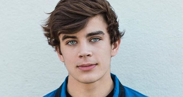 Hayes Grier คือใคร? Bio, Wiki, Age, Career, Net Worth, Instagram, Height, YouTube, Full Name
