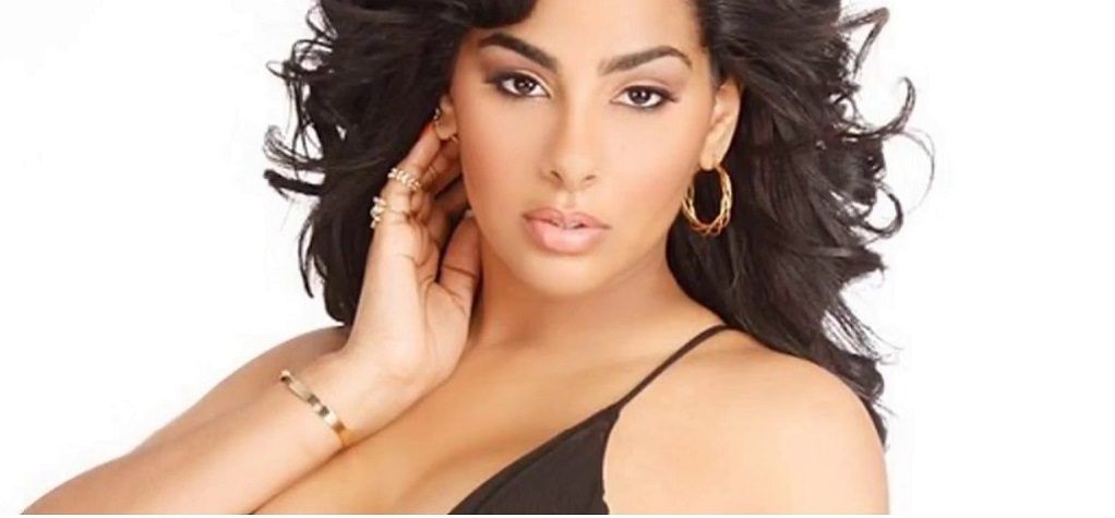 Ayisha Diaz (Model) Bio, Wiki, Alder, Karriere, Netto værdi, Forhold, Instagram, Højde