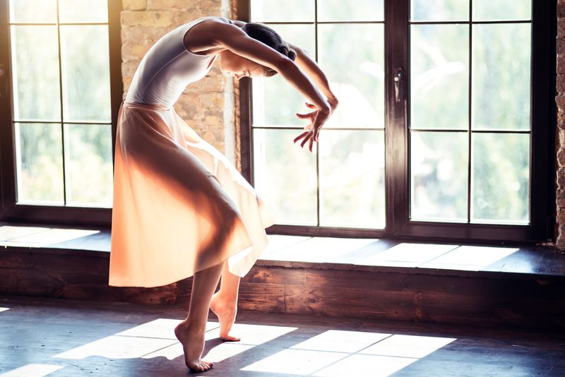 Cariere alternative în dans: a deveni un terapeut de dans / mișcare