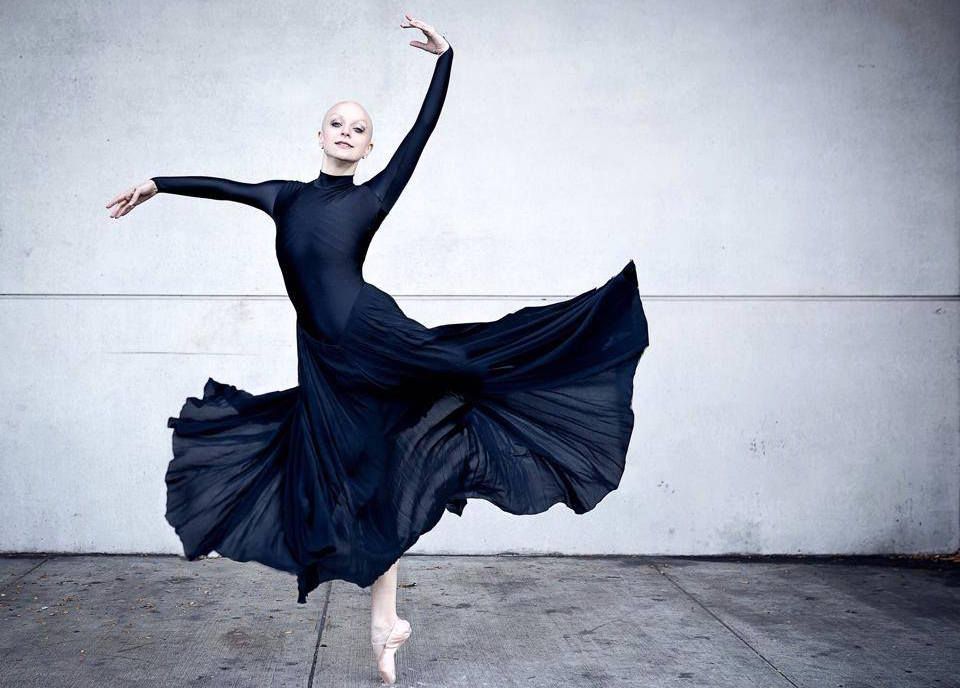 Maggie Kudirka, también conocida como Bald Ballerina. Foto de Luis Pons