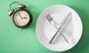 Vai pārtraukta badošanās ir droša? Nepārtraukta badošanās blakusparādības