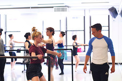 Μάθημα μπαλέτου Broadway Dance Center