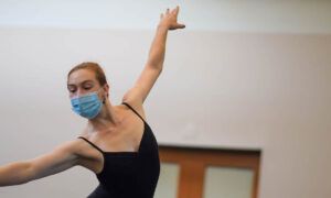 Ballet Hartford na próbie. Zdjęcie: Rachel Russell.