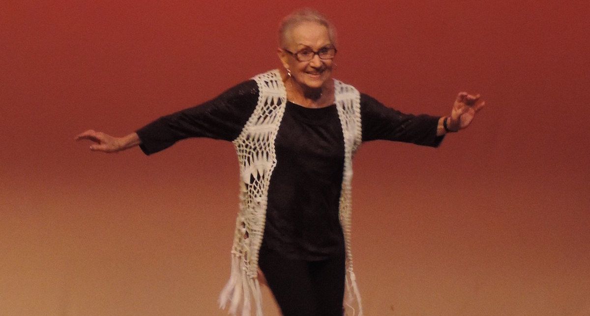 בגיל 90 מקסין רוס מוכיחה שהזמן הוא השותף הטוב ביותר לריקוד