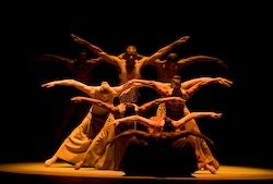 Alvin Ailey Αμερικανικό θέατρο χορού στο Alvin Ailey