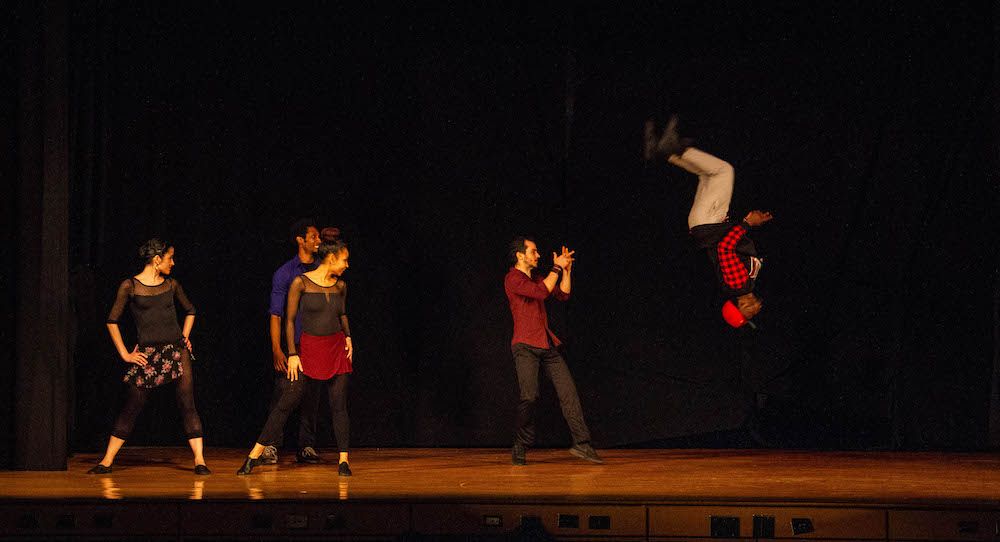 Aktsenttants: kultuuri, tantsu ja kogukonna toomine New Yorgi koolidesse