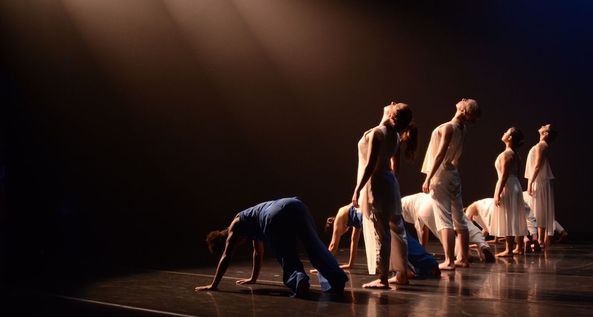 Tweede bedrijven: Dayton Contemporary Dance Company 2 koestert de hele artiest