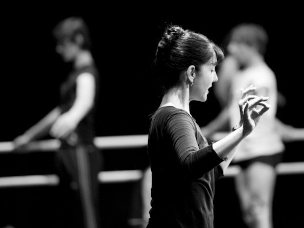 Cynthia Harvey „En Avant“ fondas pakelia baleto treniruotes į naują lygį
