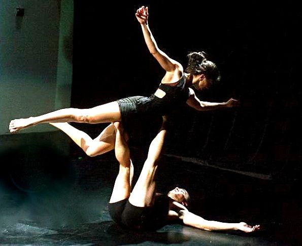 Catherine Coury de Amanda Selwyn Dance Theatre
