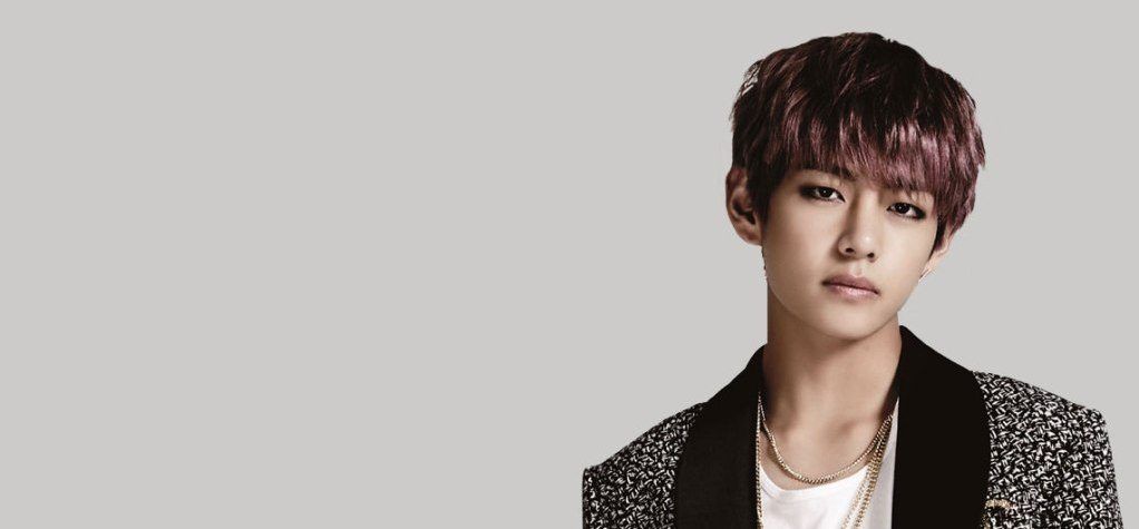 Kim Tae-Hyung (popsanger) Bio, Wiki, alder, karriere, nettoverdi, blått hår, søsken