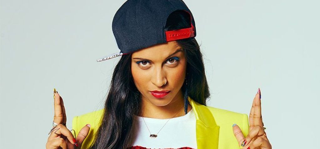 Lilly Singh (YouTube Star) Bio, Wiki, vanus, karjäär, puhasväärtus, Instagram, vestlussaade