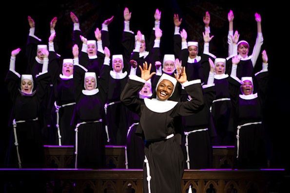'Sister Act: The Musical' je pomanjkljiv nunski občutek