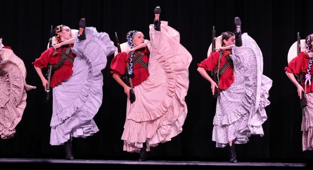 Nepantla-baletti sulautuu Meksikon historiaan erinomaisella taiteellisuudella Valentinassa