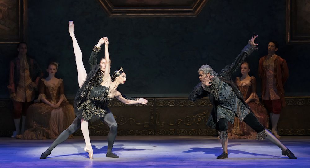 Jessica Assef ir Nikolas Gaifullin su Keithu Reevesu Atlantos balete