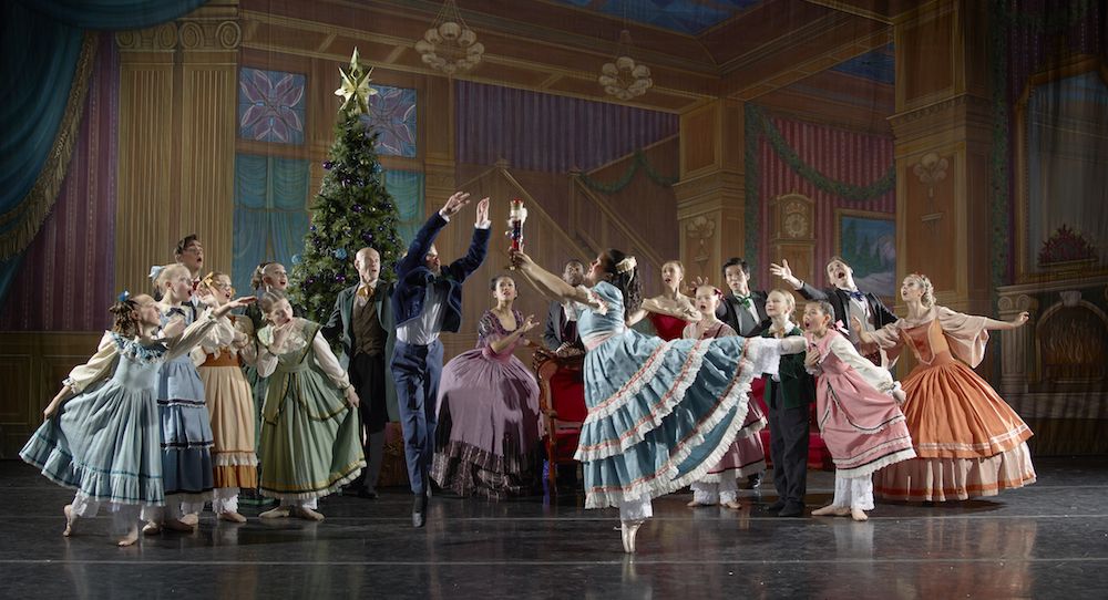 Baletno gledališče Joséja Matea 'Hrestač': Manj je lahko več