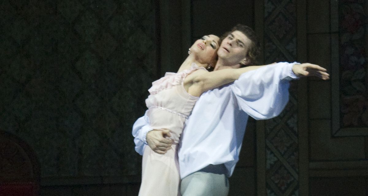 תיאטרון הבלט הממלכתי של רוסיה מציג את 'רומיאו ויוליה'