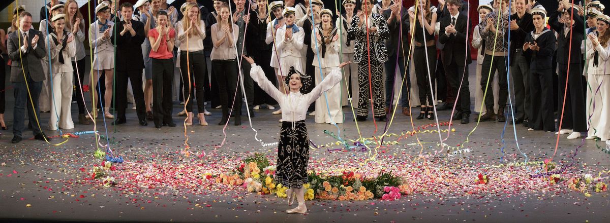 Уроки жизни: Дженифер Рингер вдохновляет и вдохновляет новое поколение балета